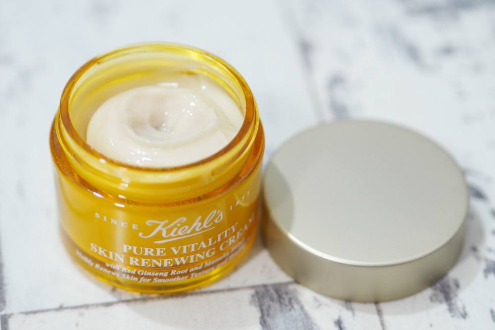Review về hũ kem dưỡng "mật ong" mới ra mắt của gia đình KIEHl'S kem-duong-kiehls-1