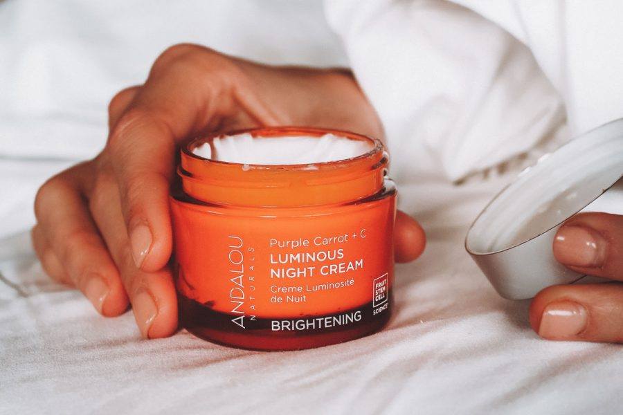 Kem dưỡng đêm sáng da Andalou Purple Carrot + C Luminous Night Cream kem-duong-dem-sang-da-andalou-purple-carrot-c-luminous-night-cream