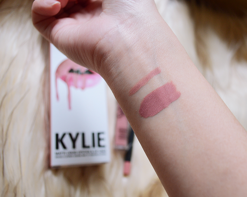 Son KYLIE và 1000+ lí do khiến bạn nên tập Kẻ Viền Môi ! Son KYLIE và 1000+ lí do khiến bạn nên tập Kẻ Viền Môi !