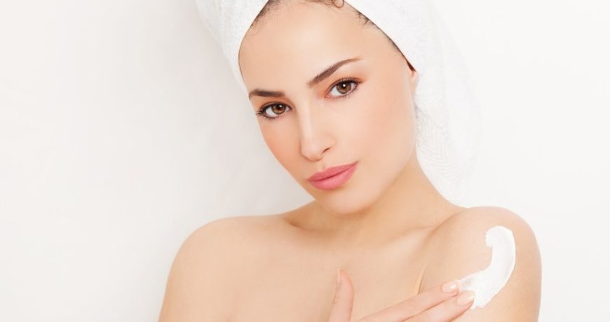 BODY SKINCARE ROUTINE: 5 Bí Mật Dành Cho Phái Nữ Để Sở Hữu 1 Làn Da Khỏe Mạnh Và Mịn Màng BODY SKINCARE ROUTINE: 5 Bí Mật Dành Cho Phái Nữ Để Sở Hữu 1 Làn Da Khỏe Mạnh Và Mịn Màng