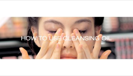 Vì sao da sần, nổi mụn nhiều hơn khi dùng Dầu Tẩy Trang?