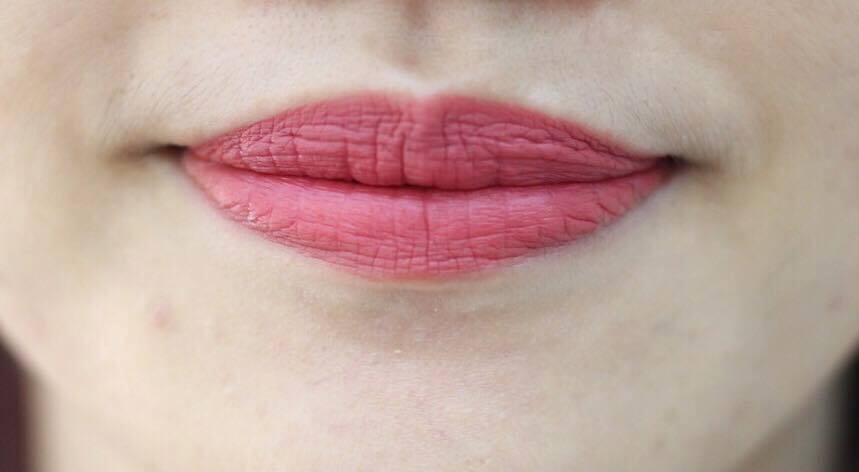 test-bam-li-lom-son-bourjois-velvet-lipstick-suot-12h