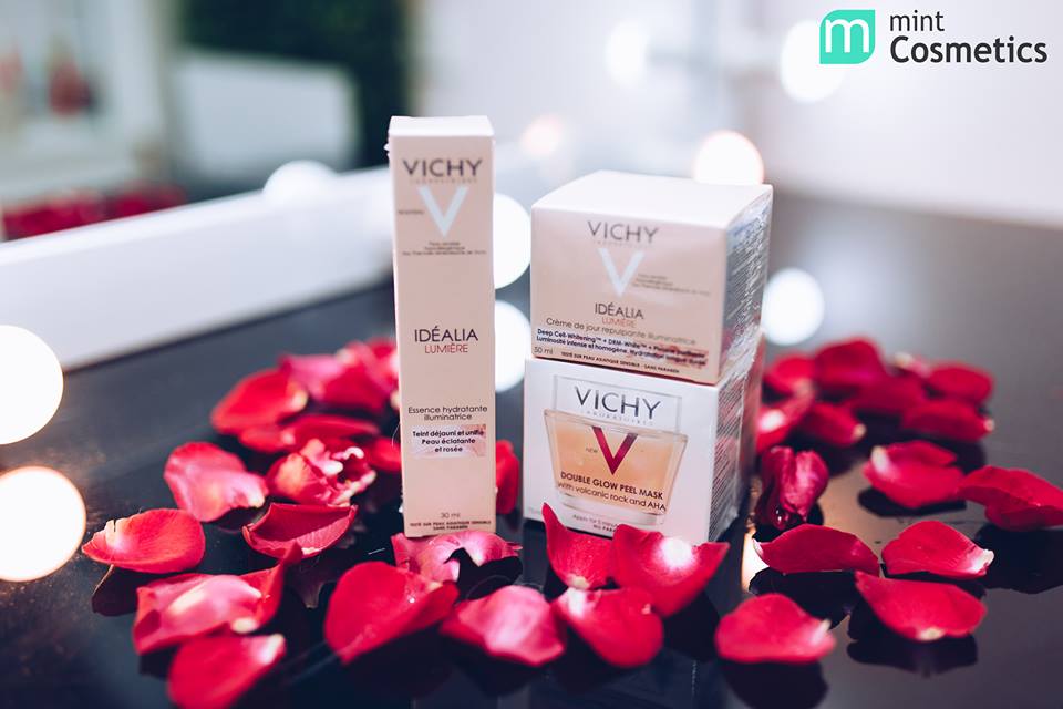 Kem Dưỡng Trắng Khóa Ẩm Vichy Idealia Lumiere tinh-chat-duong-da-trang-hong-cang-mong-vichy-iidealia-lumiere-essence