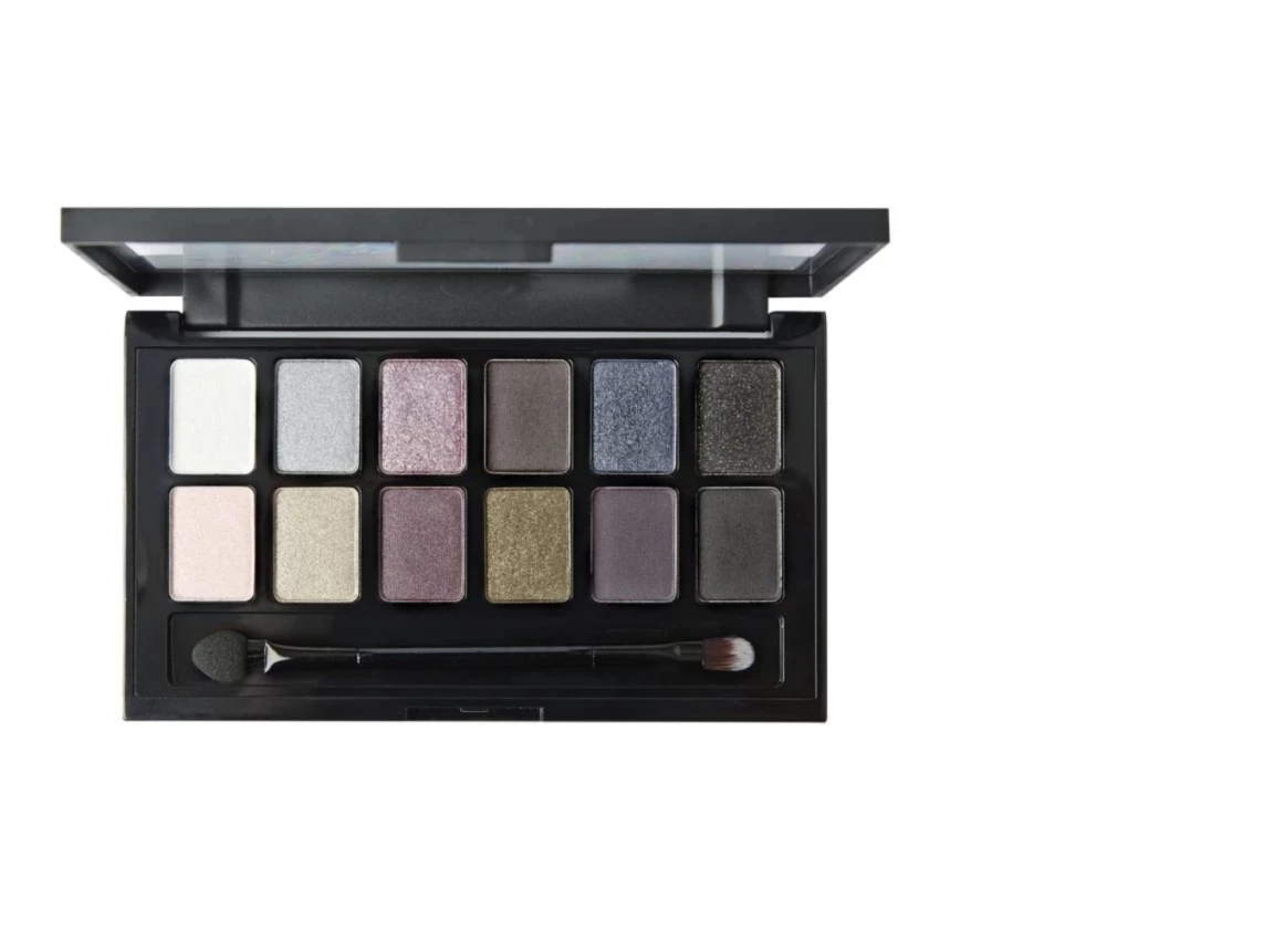 Bảng phấn mắt Maybelline New York The Nudes Palette 9g (Tông lạnh) https://mint07.com/wp-content/uploads/2018/01/Bang-Phan-Mat-Maybelline-New-York-The-Nudes-Palette-Tong-Lanh-Swatch-3.png