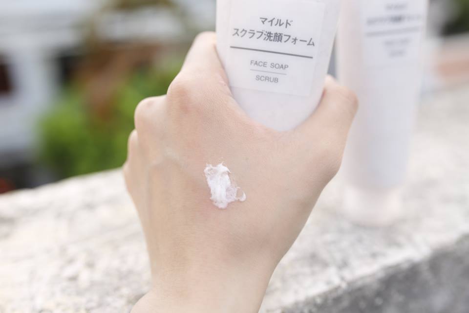Tẩy Da Chết Muji Facesoap Scrub 200g tay-da-chet-muji-facesoap-scrub-120g