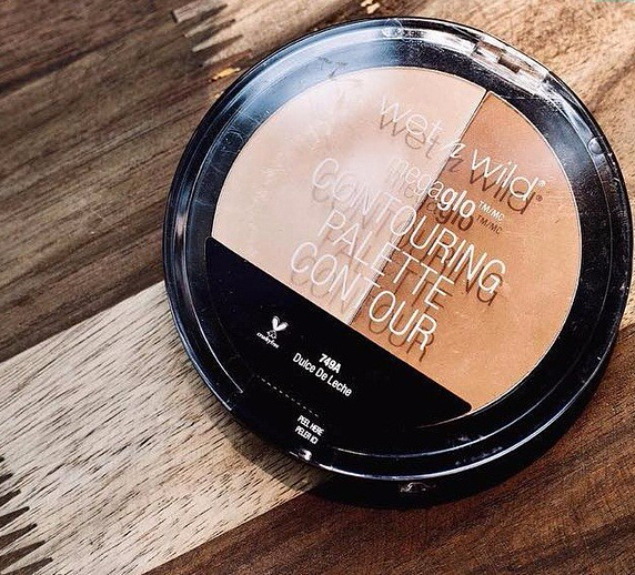 Phấn Tạo Khối Wet n Wild Megaglo Contouring Palette 749a phan-tao-khoi-wet-n-wild-megaglo-contouring-palette-749a