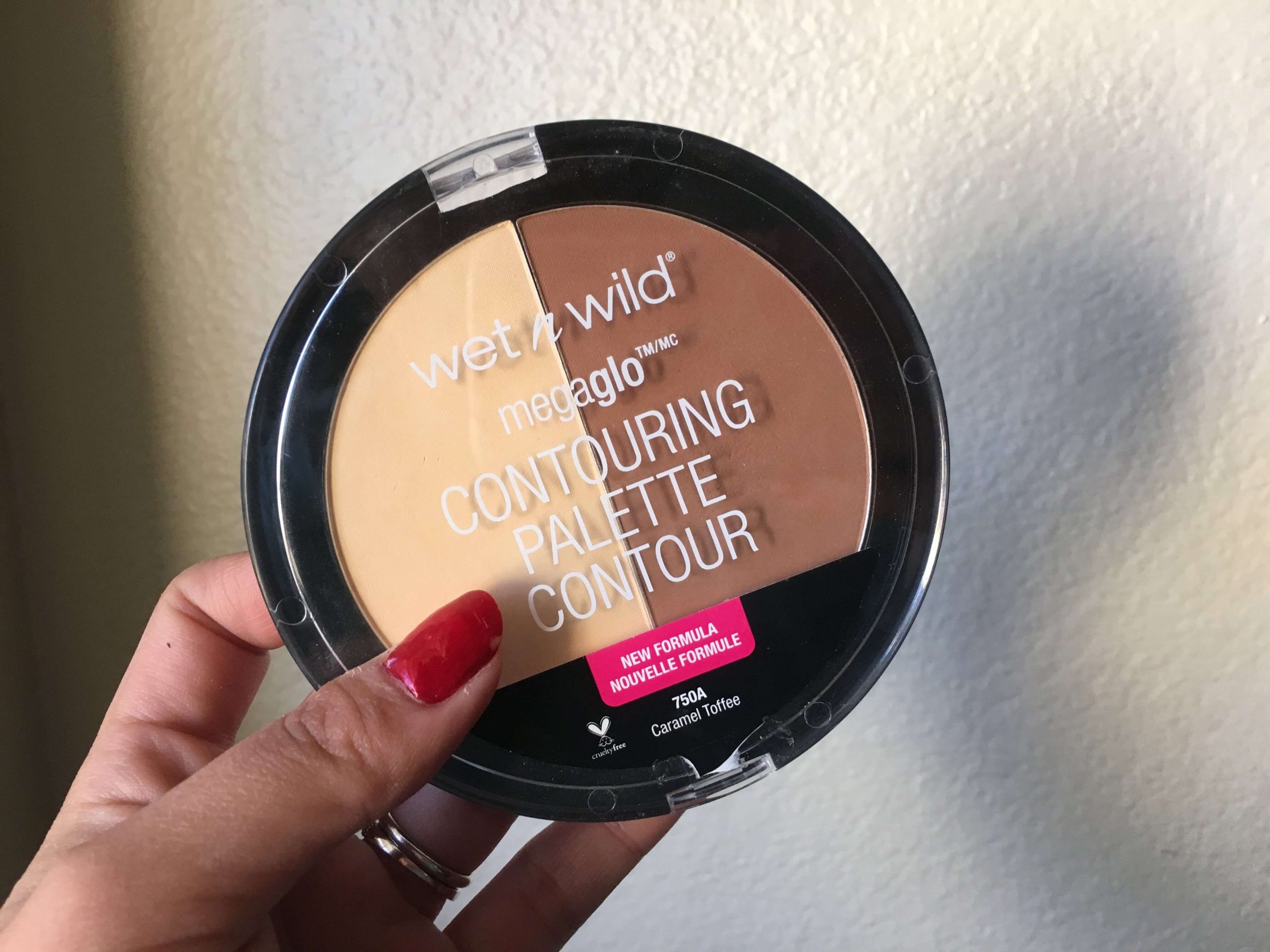 Phấn Tạo Khối Wet n Wild Megaglo Contouring Palette 749a phan-tao-khoi-wet-n-wild-megaglo-contouring-palette-749a