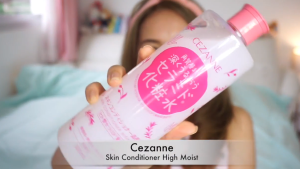 Nước Hoa Hồng Dưỡng Ẩm Cezanne Skin Conditioner High Moist Hồng 500ml
