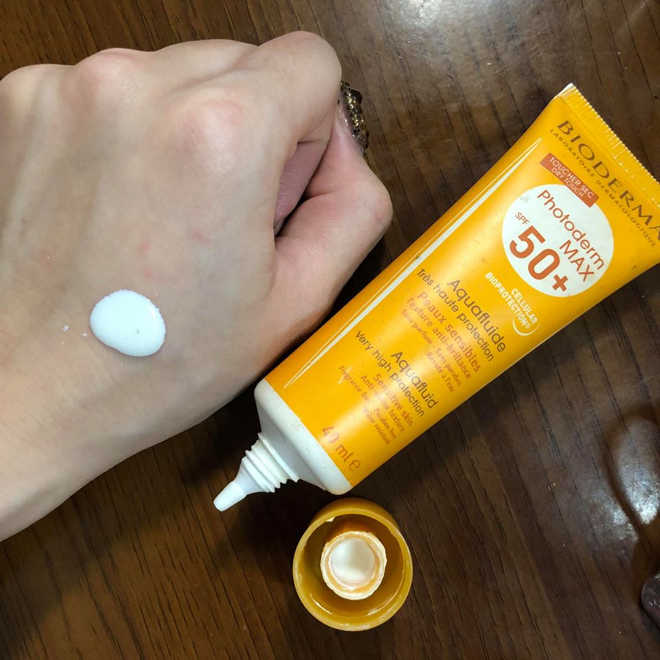 review-kem-chong-nang-bioderma-aquafluid