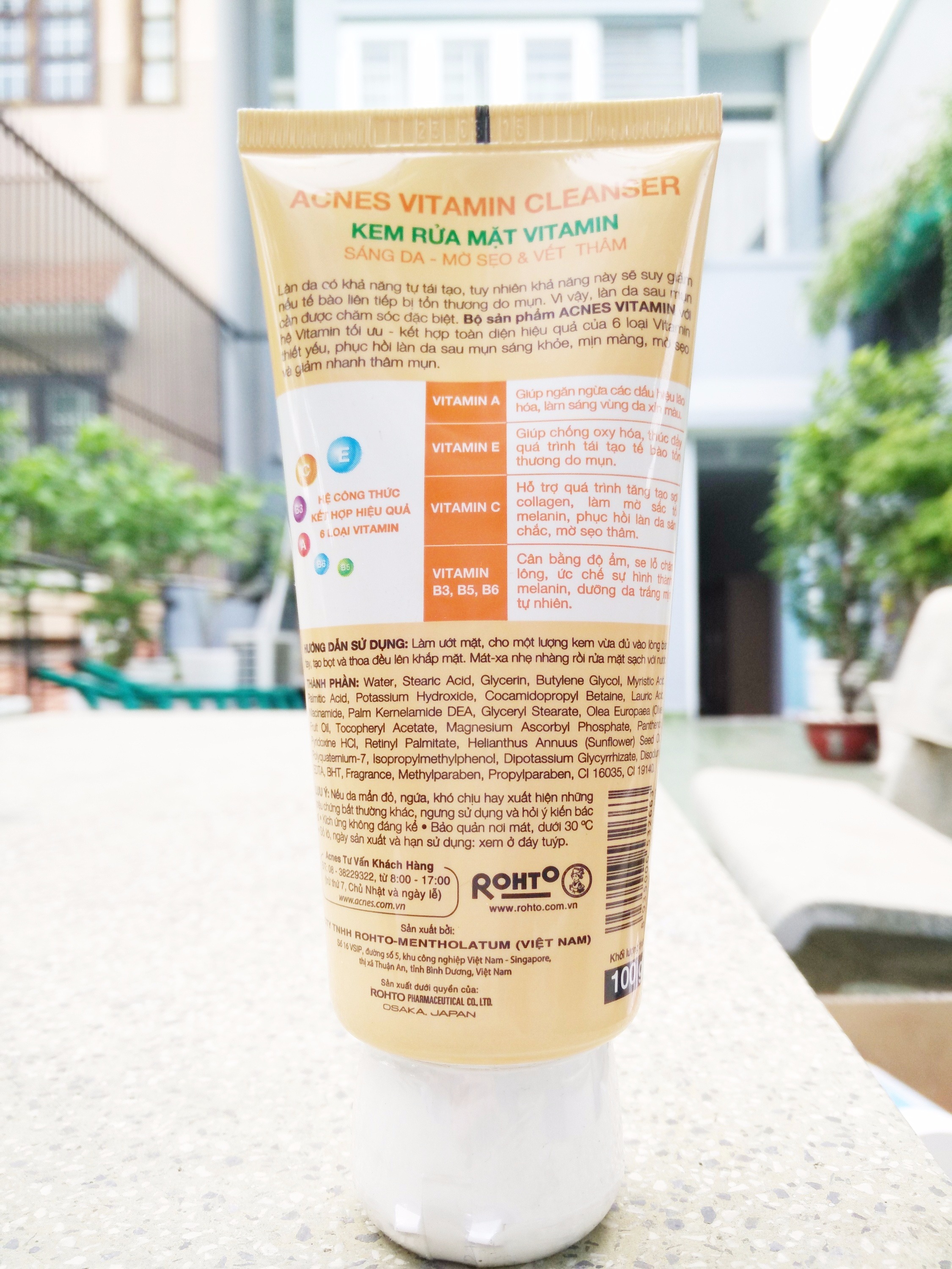 Sữa-rửa-mặt-Vitamin-Acnes-100g