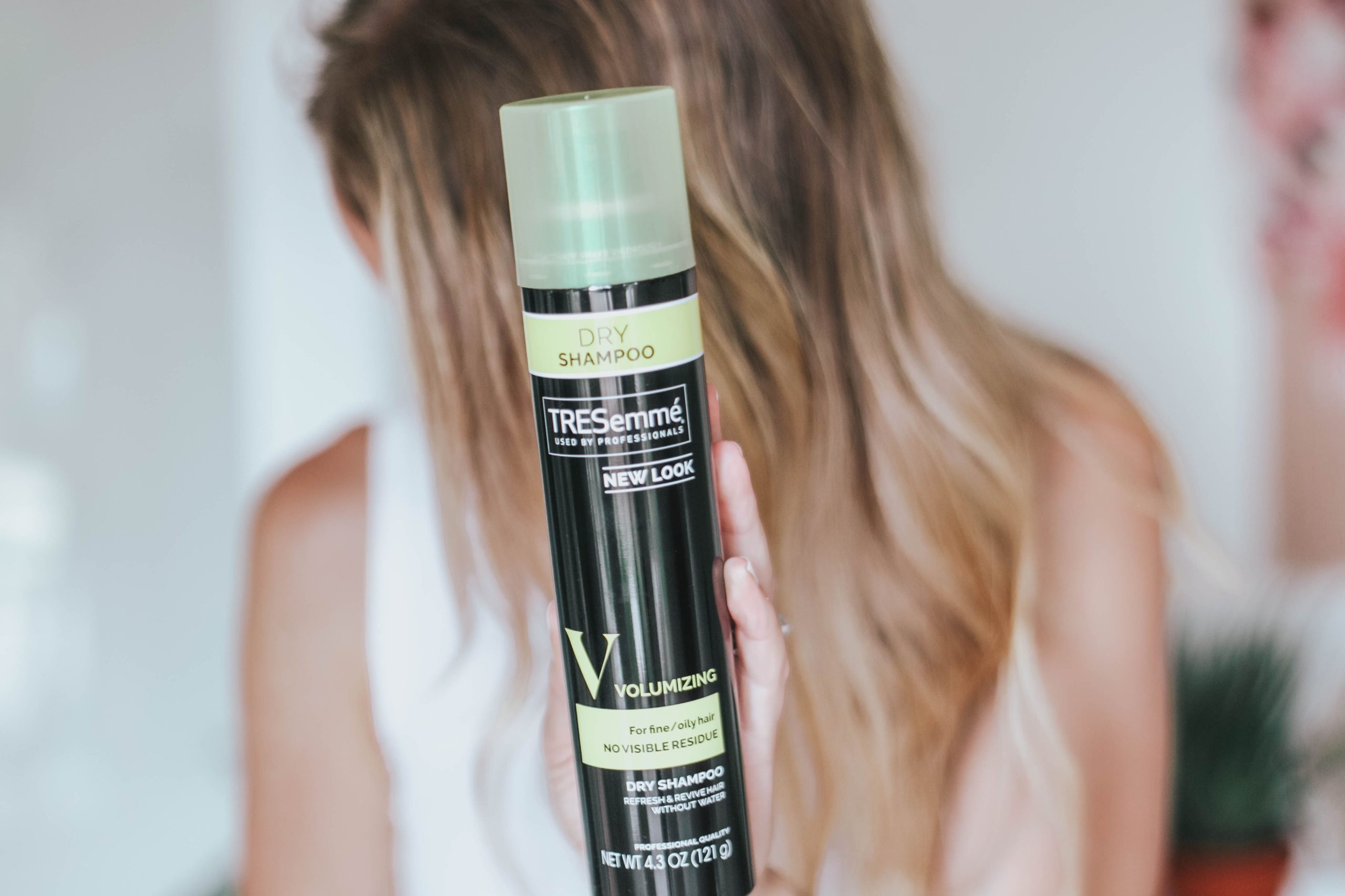 Dầu Gội Khô Tresemme Volumizing Dry Shampoo 141g Mint Cosmetics