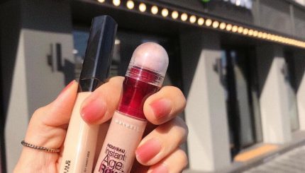 so-sanh-2-loai-che-khuyet-diem-maybelline