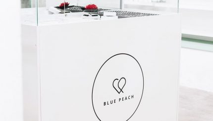 mintxbluepeach-co-gi-dac-biet-o-tu-do-blue-peach-tai-mint