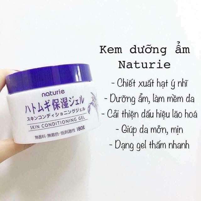 review-bo-doi-kem-duong-nuoc-hoa-hong-naturie