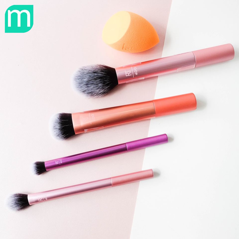 set-co-real-techniques-everyday-essentials