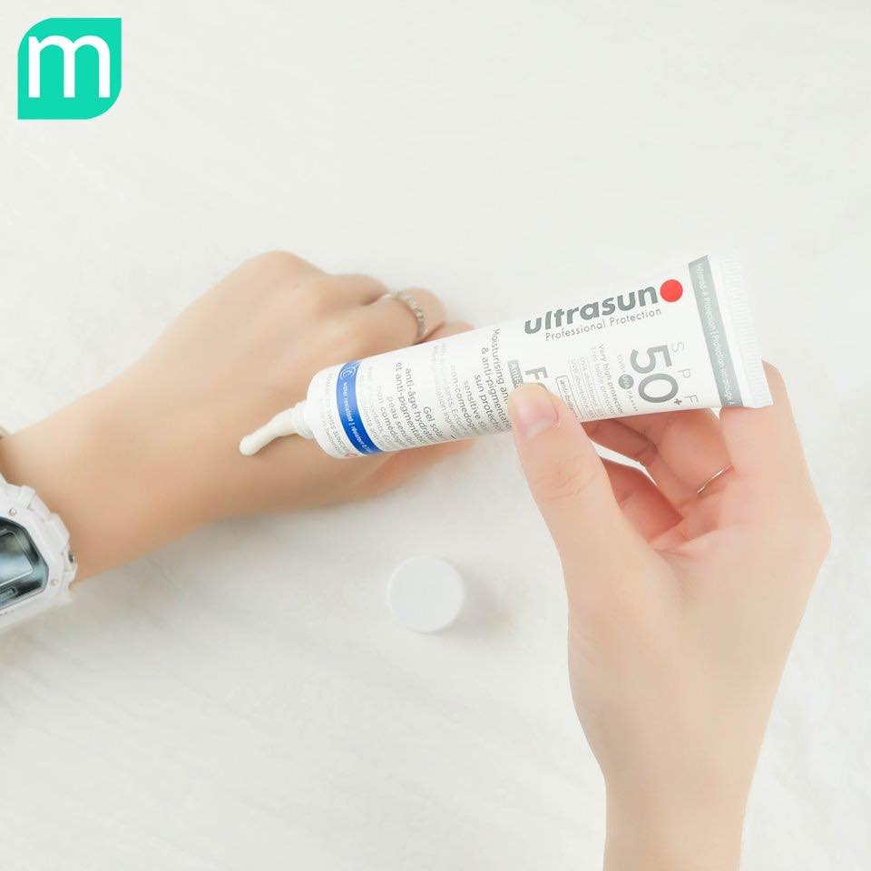 review-kem-chong-nang-ultrasun-face-ant-age-anti-pigmentation-spf-50