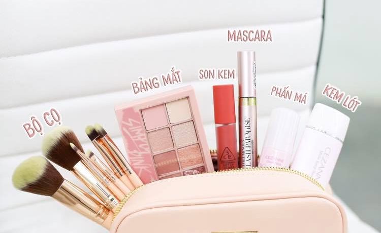 tong-hop-set-make-up-huong-phan-tai-mint