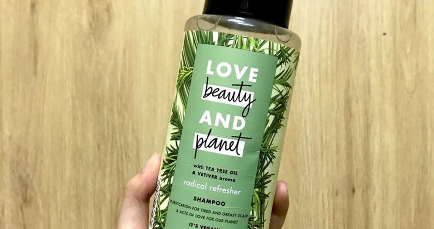 review-dau-goi-love-beauty-and-planet-cho-toc-dau