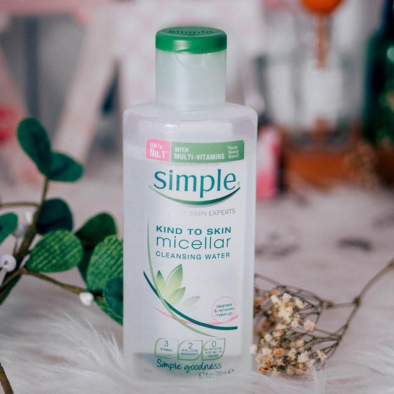 Review Nước Tẩy Trang Simple Kind To Skin Cleasing Micellar Water review-nuoc-tay-trang-simple-kind-to-skin-cleasing-micellar-water