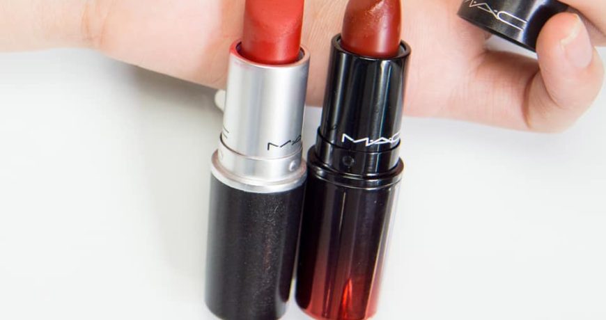 review-so-sanh-son-mac-ruby-woo-va-e-for-effortless