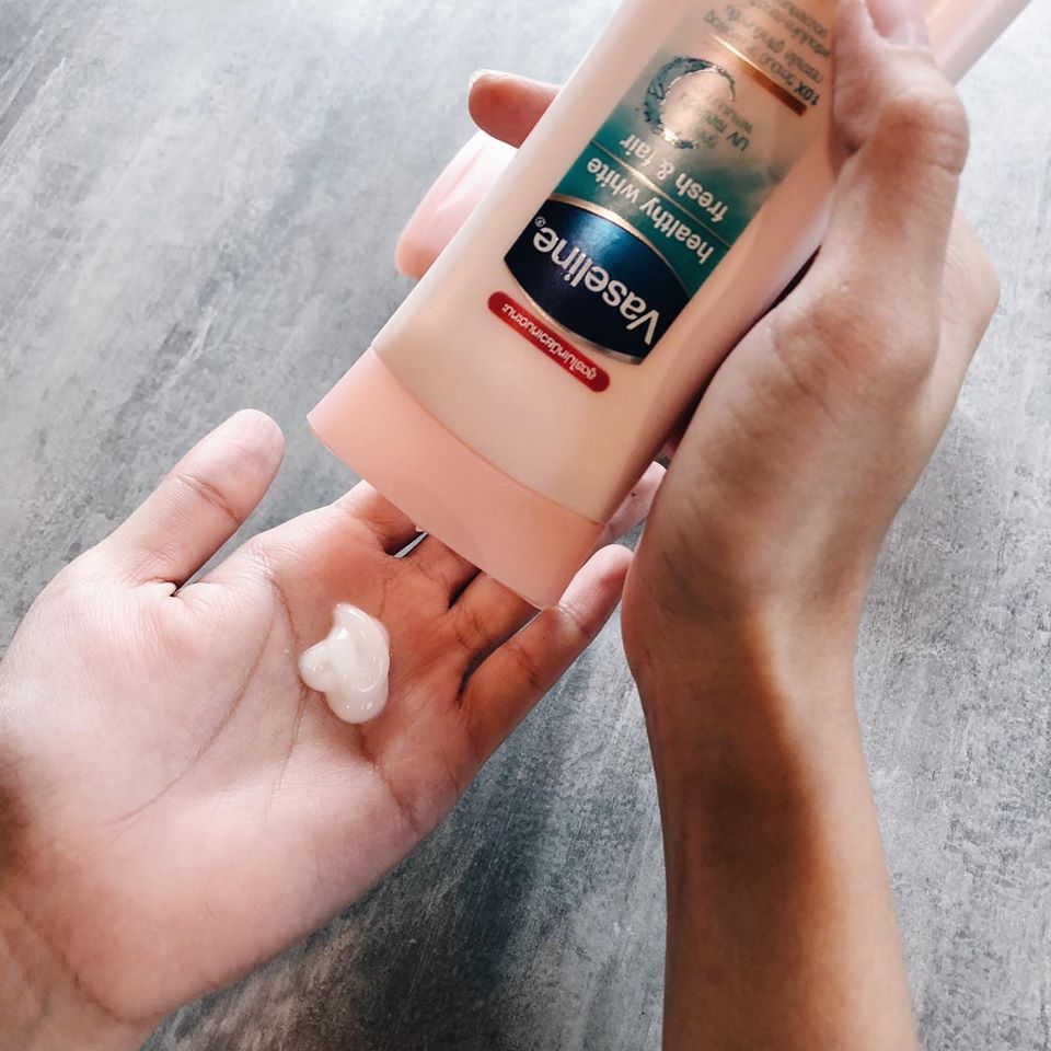 Dưỡng Thể Vaseline Healthy White Fresh & Fair duong-the-vaseline-healthy-white-fresh-fair