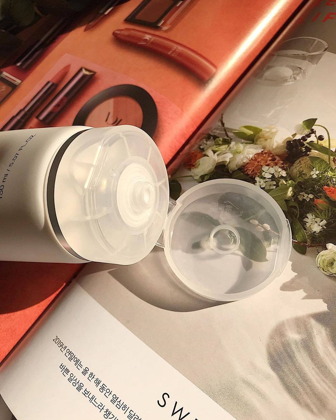 review-sua-rua-mat-cosrx-ac-collection-calming-foam-cleanser
