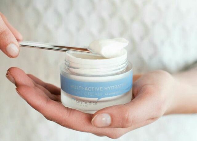 review-kem-duong-cosmedica-multi-active-hydrating-night-cream