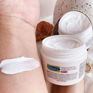 Kem Dưỡng Ban Ngày Cetaphil Brightening Day Protection Cream 50g Kem Dưỡng Ban Ngày Cetaphil Brightening Day Protection Cream 50g