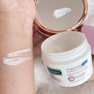 Kem Dưỡng Ban Đêm Cetaphil Brightening Night Comfort Cream 50g Kem Dưỡng Ban Đêm Cetaphil Brightening Night Comfort Cream 50g