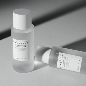 Nước Hoa Hồng Skin1004 Madagascar Centella Tone Brightening Boosting Toner 210ml Nước Hoa Hồng Skin1004 Madagascar Centella Tone Brightening Boosting Toner 210ml