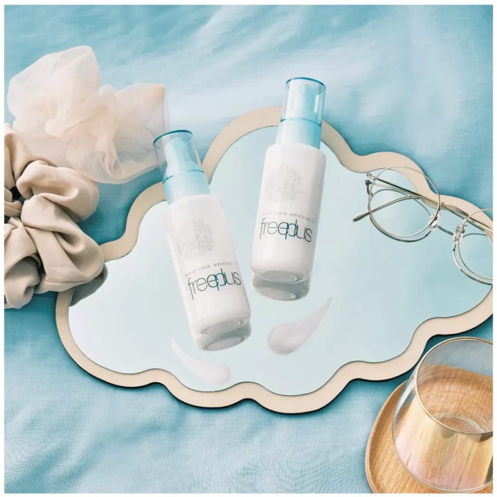 Sữa Dưỡng Ẩm Freeplus Moist Care Emulsion 2 100ml