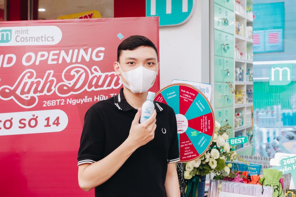 Game Ném Phi Tiêu 100% Trúng Thưởng Ở Mint Linh Đàm Game Ném Phi Tiêu 100% Trúng Thưởng Ở Mint Linh Đàm