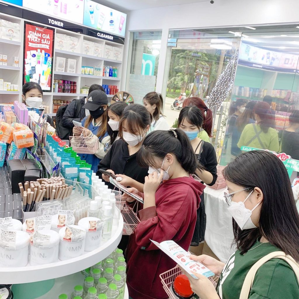 Không Khí Ngày Đầu Khai Trương Mint Linh Đàm Không Khí Ngày Đầu Khai Trương Mint Linh Đàm