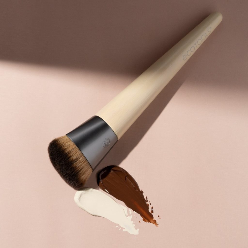 Cọ Tán Nền Ecotools Wonder Cover Complexion Foundation Makeup Brush Cọ Tán Nền Ecotools Wonder Cover Complexion Foundation Makeup Brush