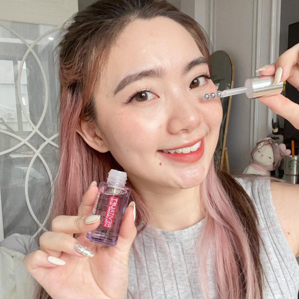 Kem Mắt Loreal Giảm Bọng Mắt & Làm Đầy Rãnh Nhăn 20ml