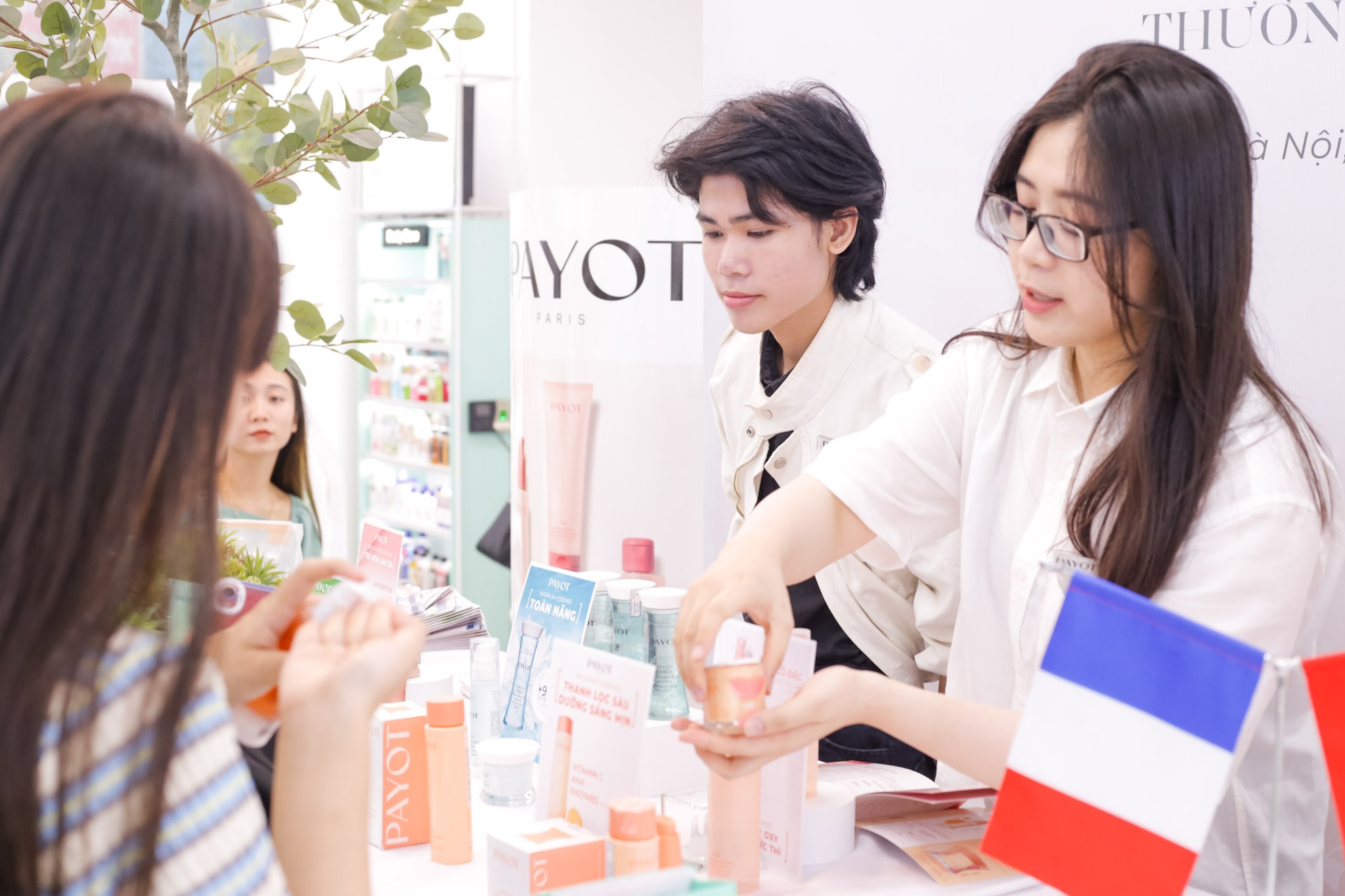 [MINTxPAYOT] Mừng Lễ Ký Kết Thành Công Rực Rỡ