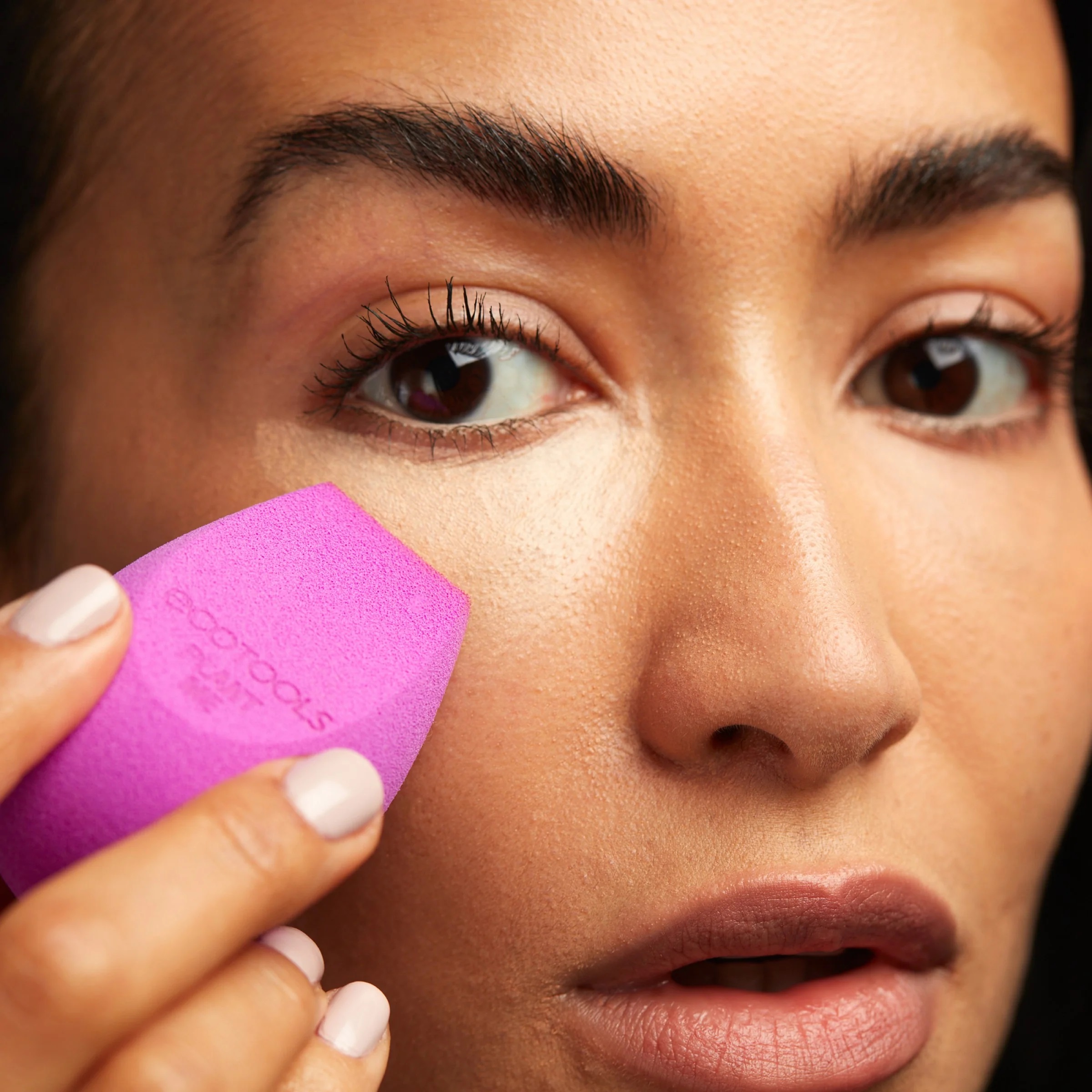Mút Trang Điểm Ecotools Bioblender Makeup Sponge Mút Trang Điểm Ecotools Bioblender Makeup Sponge - Ảnh 6