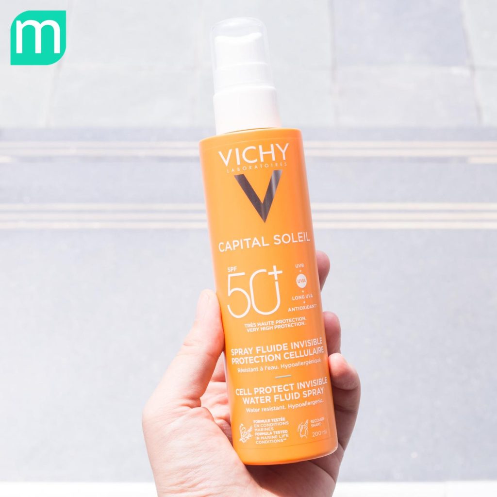 Xịt Chống Nắng Vichy Capital Soleil Cell Protect Water Fluid Spray SPF50+ 200ml