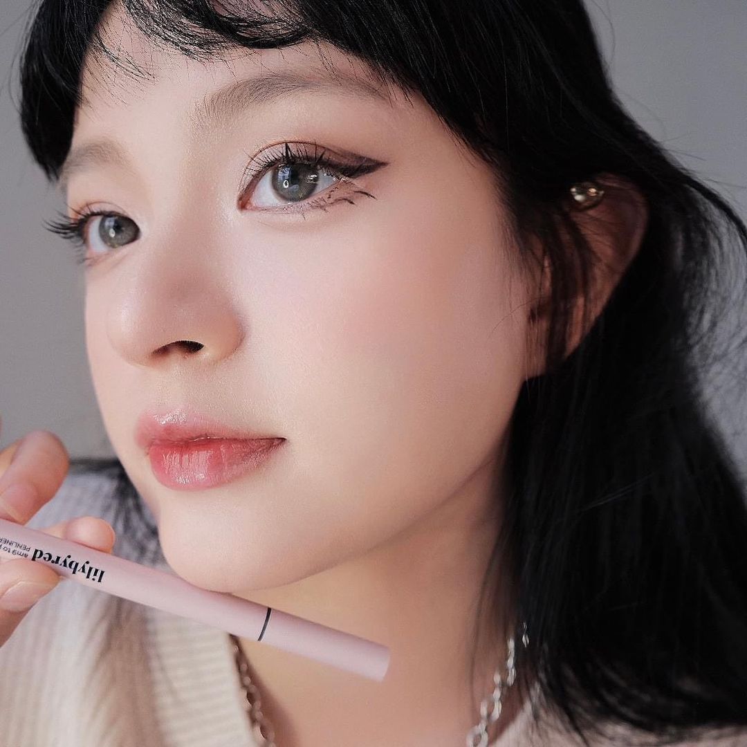 Kẻ Mắt Lilybyred Am9 to Pm9 Survival Penliner Natural