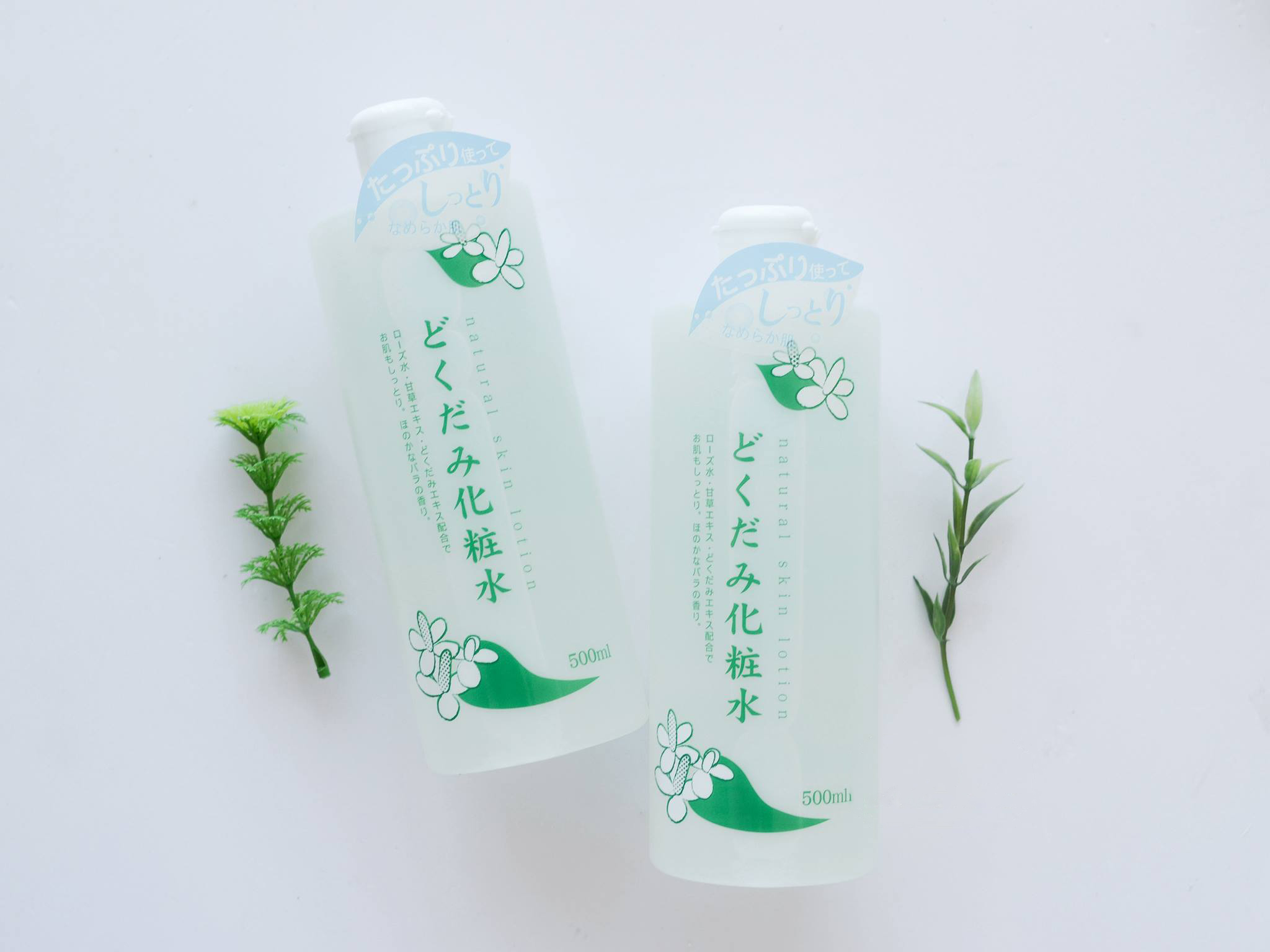 Nước Hoa Hồng Dokudami Natural Skin Lotion Diếp Cá Ngăn Ngừa Mụn Nhật Bản 500ml
