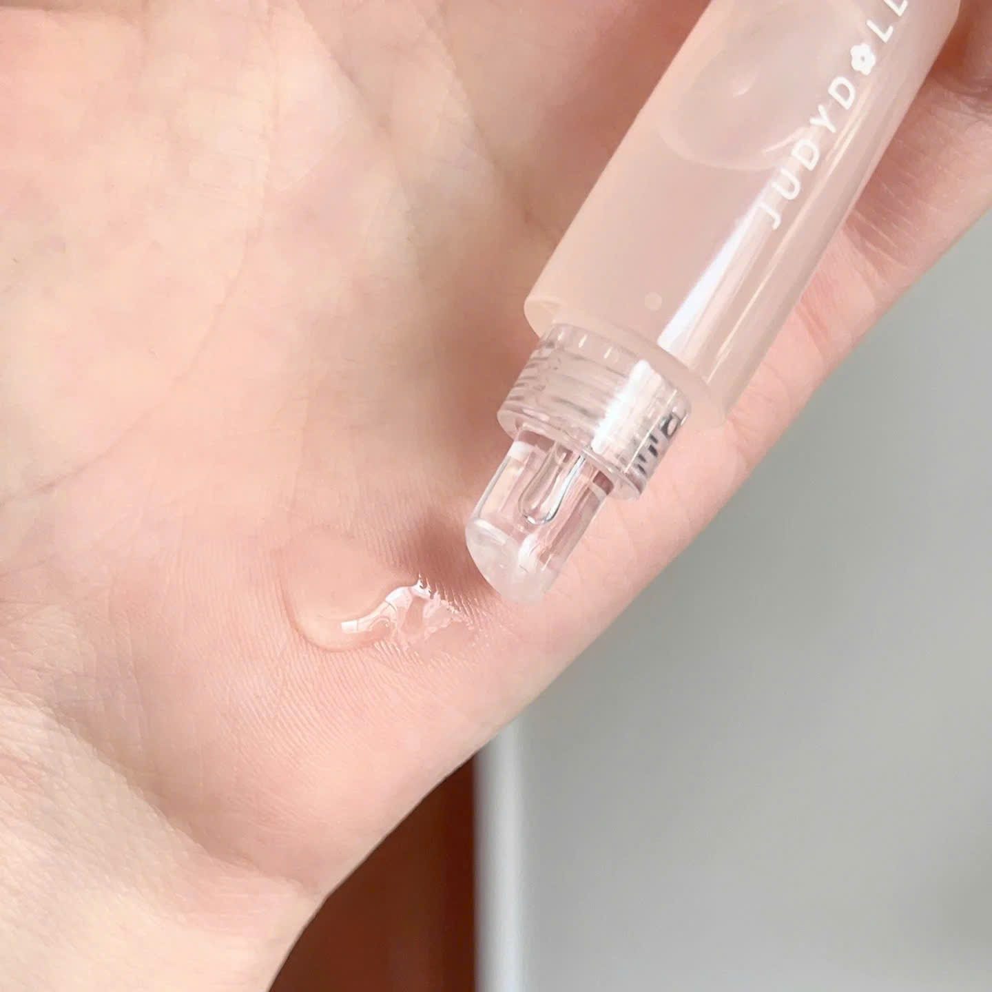 Dầu Dưỡng Môi Judydoll Lip Essence 10ml Dầu Dưỡng Môi Judydoll Lip Essence 10ml