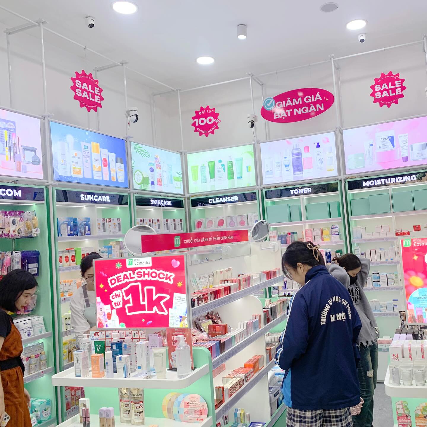 STORE TOUR Mint Xuân Thuỷ