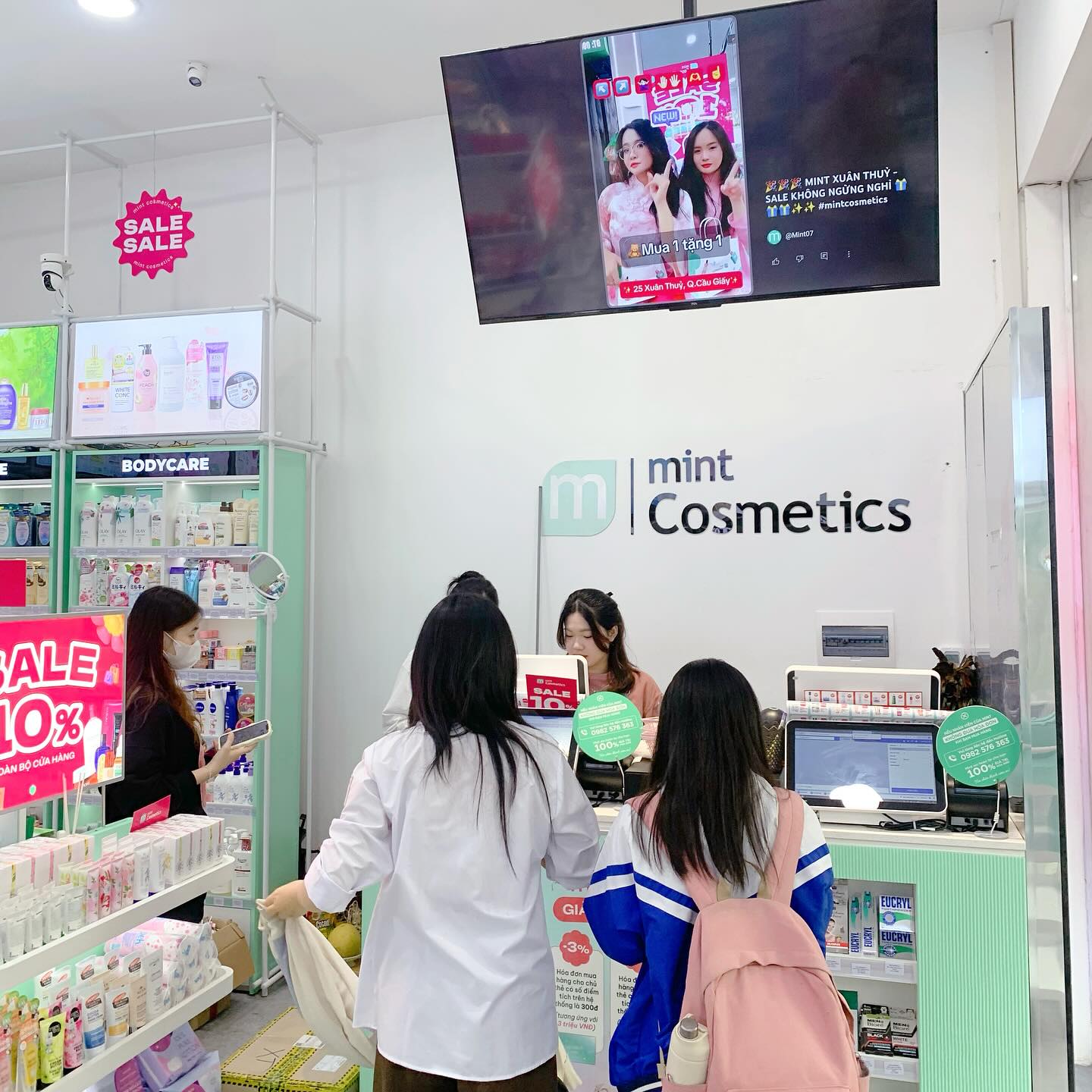 STORE TOUR Mint Xuân Thuỷ